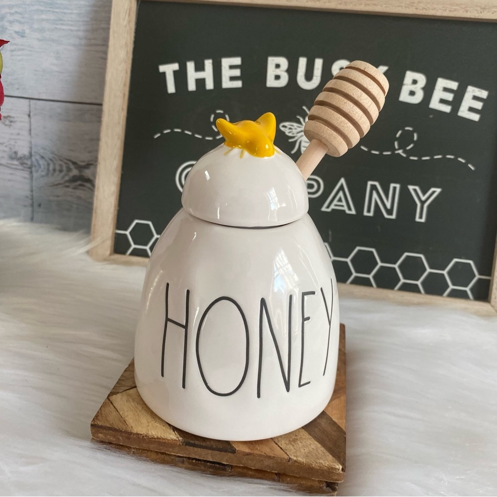 Rae Dunn HONEY Pot With Wooden Dipper!